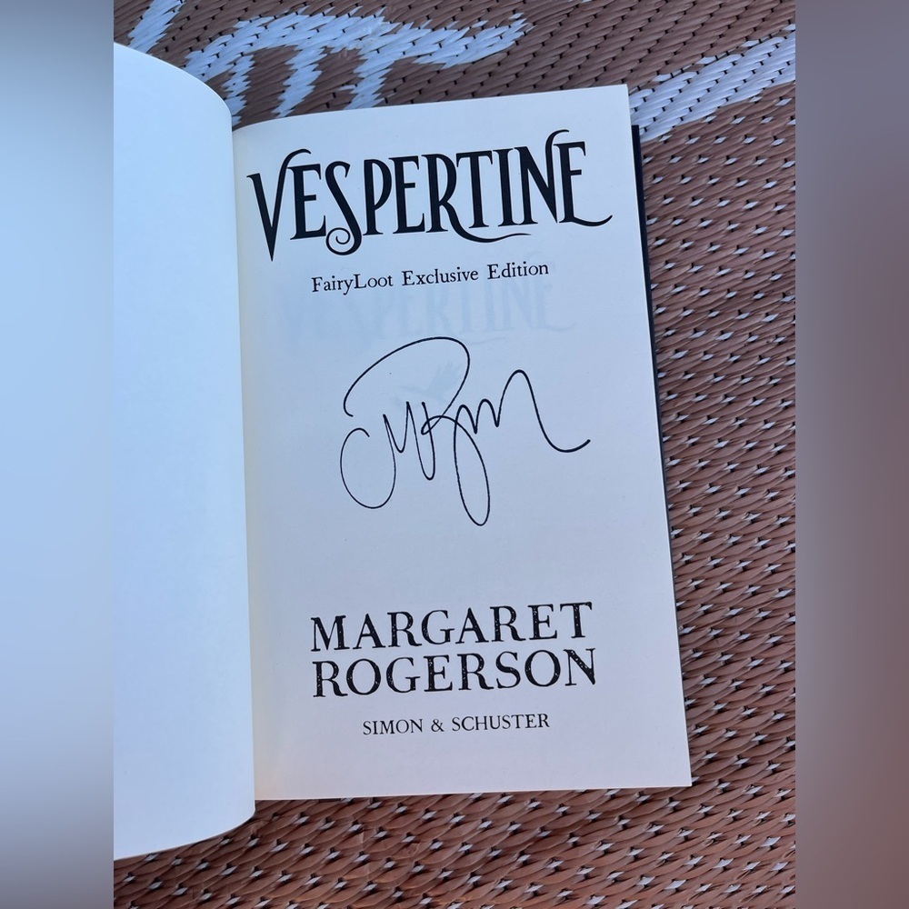 Fairyloot Vespertine - Picture 5 of 5